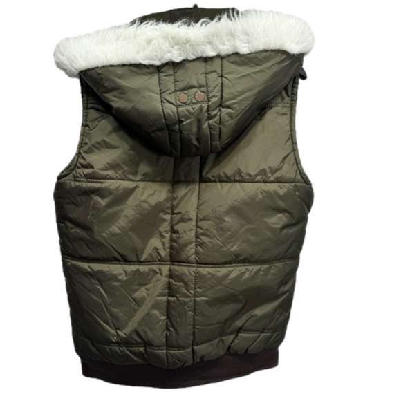 Pennsylvania Embroidered Olive Green Faux Fur Trim Puffer Vest Size Medium - Picture 6 of 12